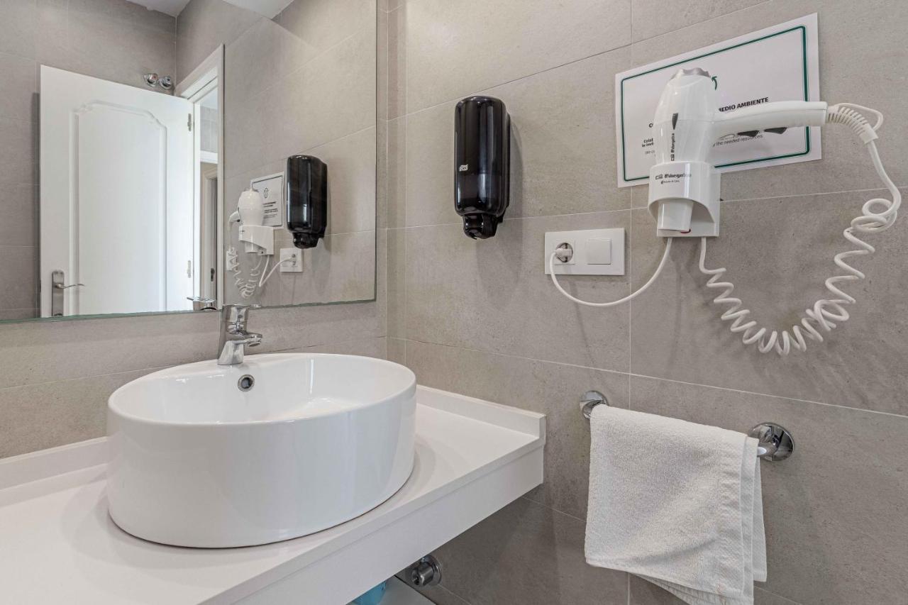 Recaredo 7, Aticos Con Terraza Appartement *